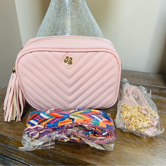 Amazon Handbags - QUILTED Pale Pink Small Crossbody Clutch Purse Bag with 2 Straps Included NWOT